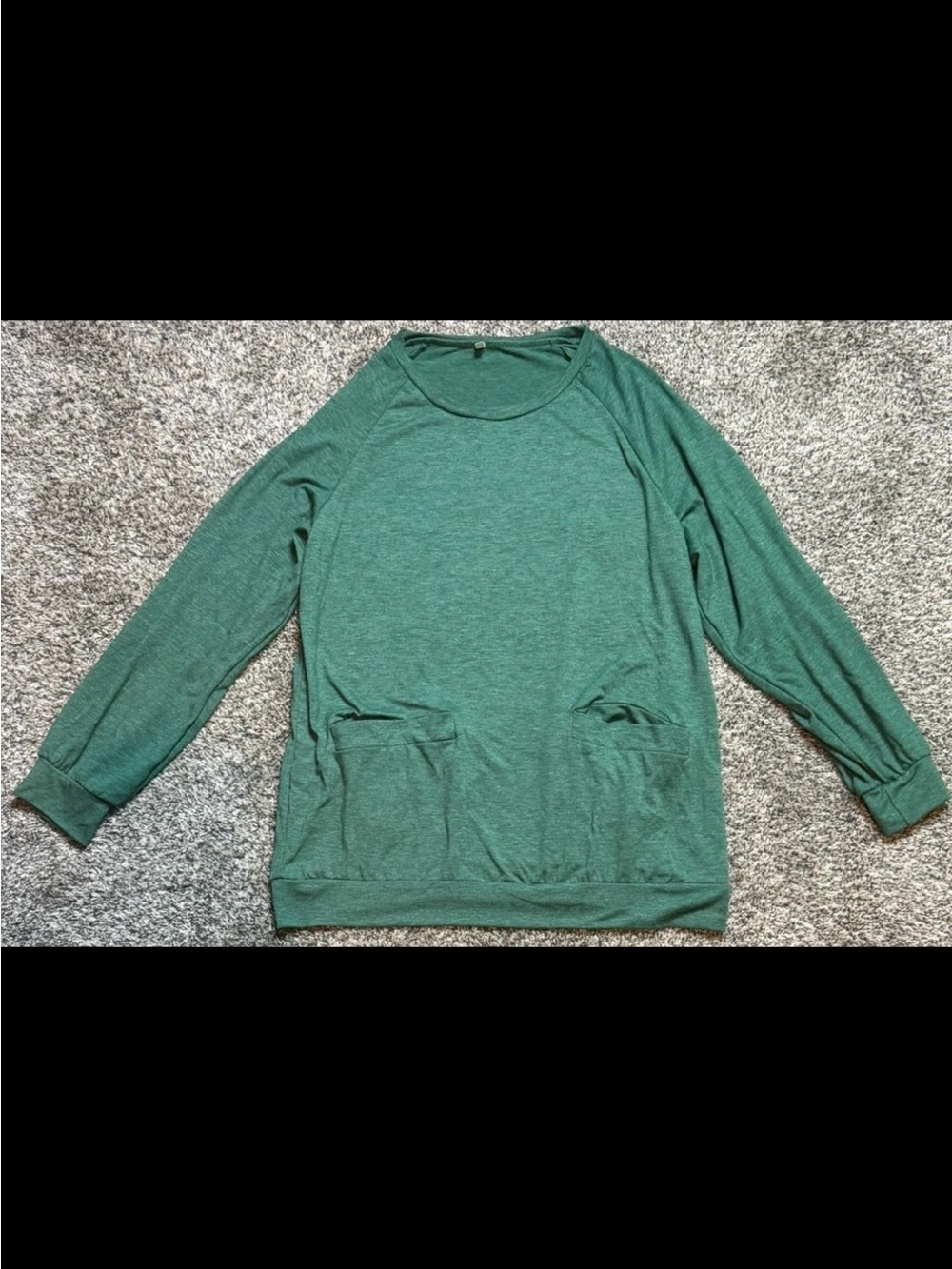 Women’s Long Sleeve Pocket Pullover Sweater - Green
